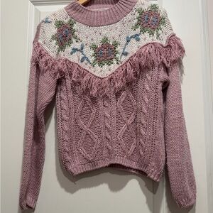 Vintage Needles & Yarn Cable‎ Knit Sweater with Fringe Detail Medium Granny Core